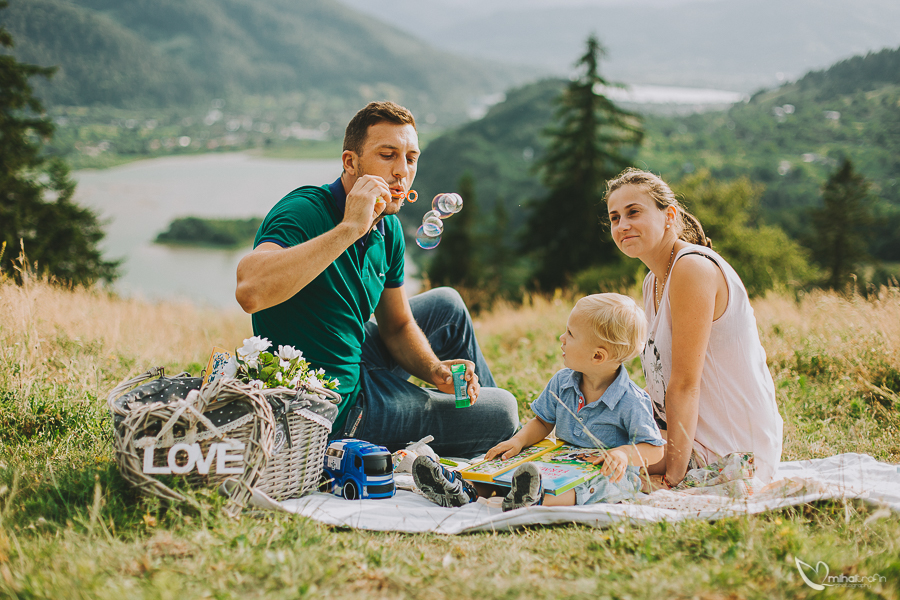 sesiune-foto-de-familie-bucuresti-piatra-neamt-brasov-mihai-trofin-fotograf-www-mihaitrofin-ro-1