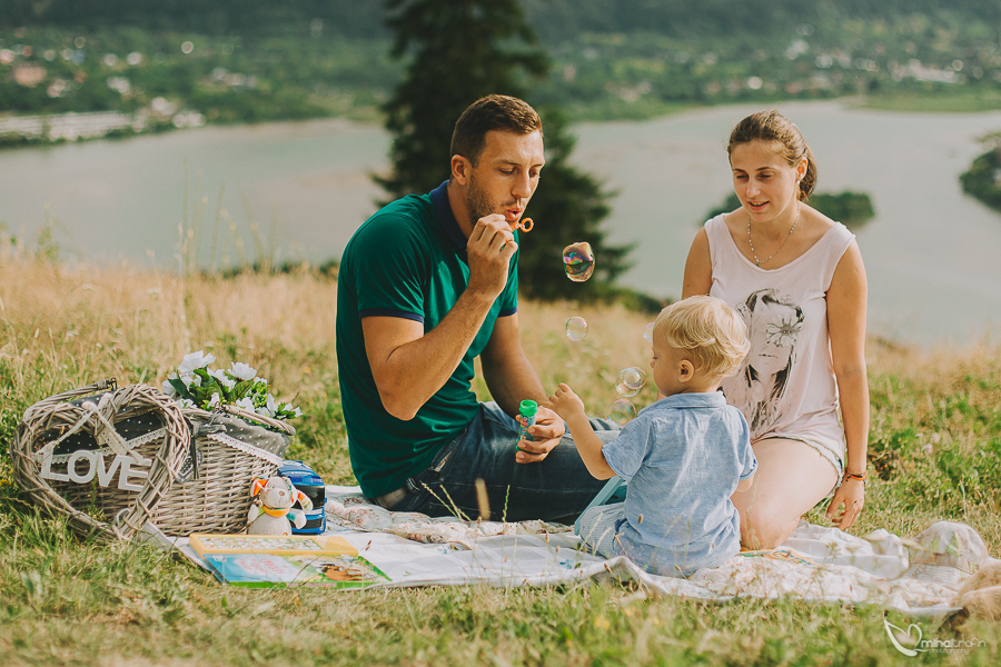 sesiune-foto-de-familie-bucuresti-piatra-neamt-brasov-mihai-trofin-fotograf-www-mihaitrofin-ro-12